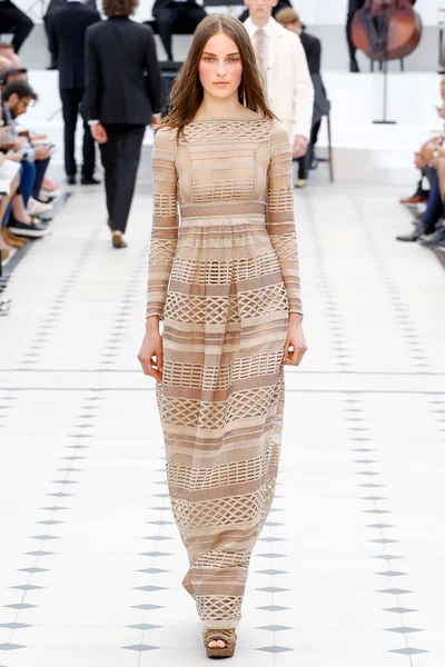 Look 50